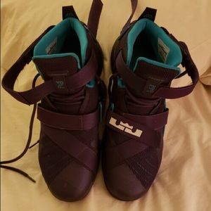 LeBron Soldier 9 ‘Summit Lake Hornets’